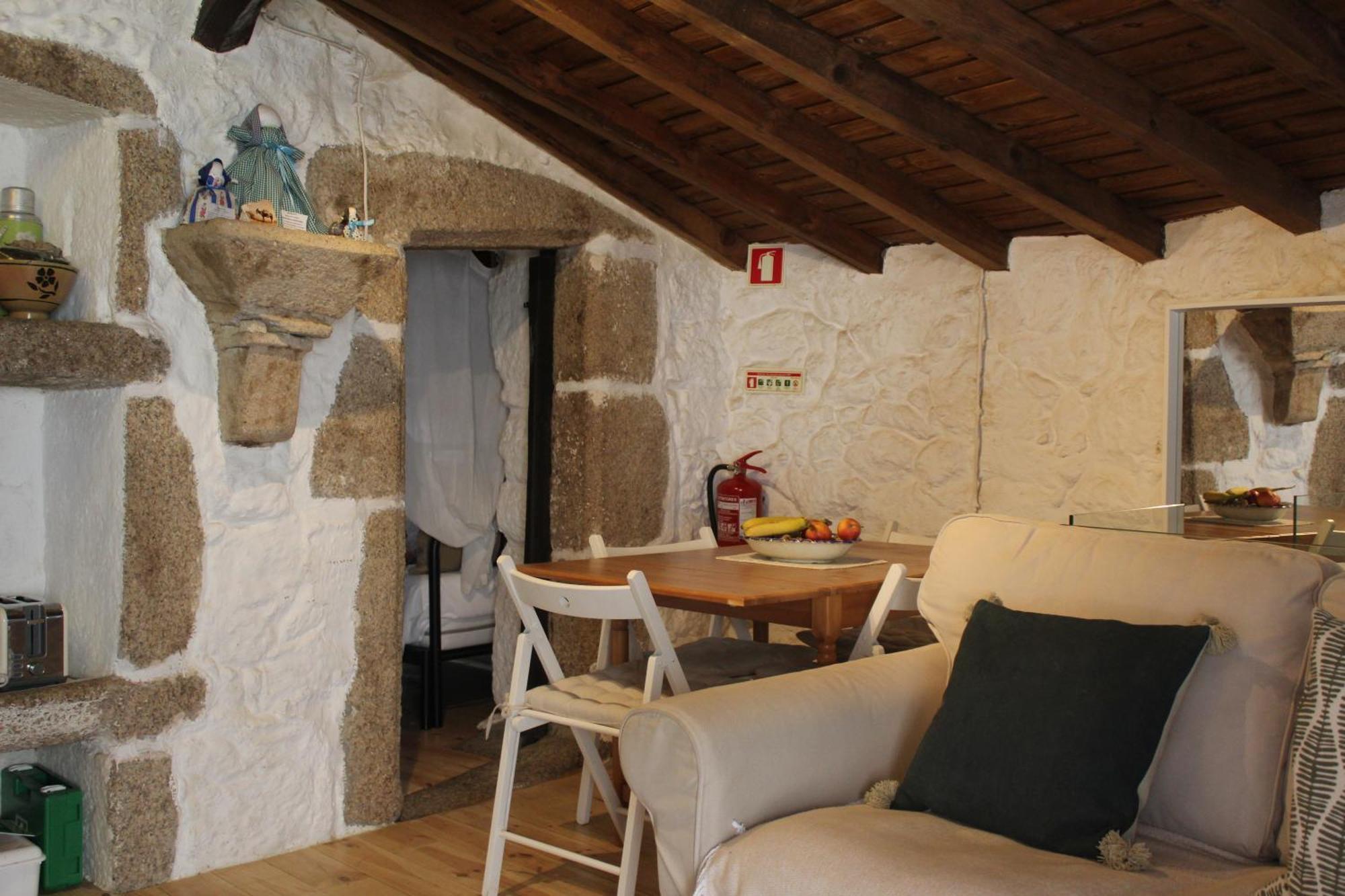 Lugar Sao Salvador De Monsanto Villa Luaran gambar
